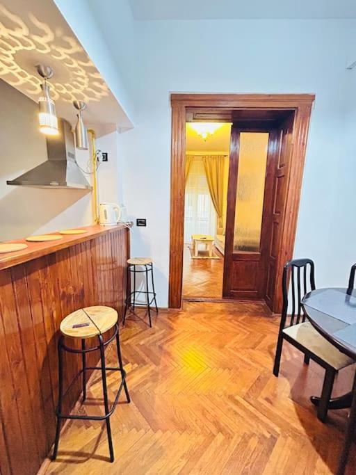 Hidden Gem In The Old Town Apartment Timisoara Bagian luar foto